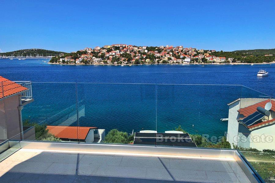 Rogoznica - Nybygd villa med svømmebasseng