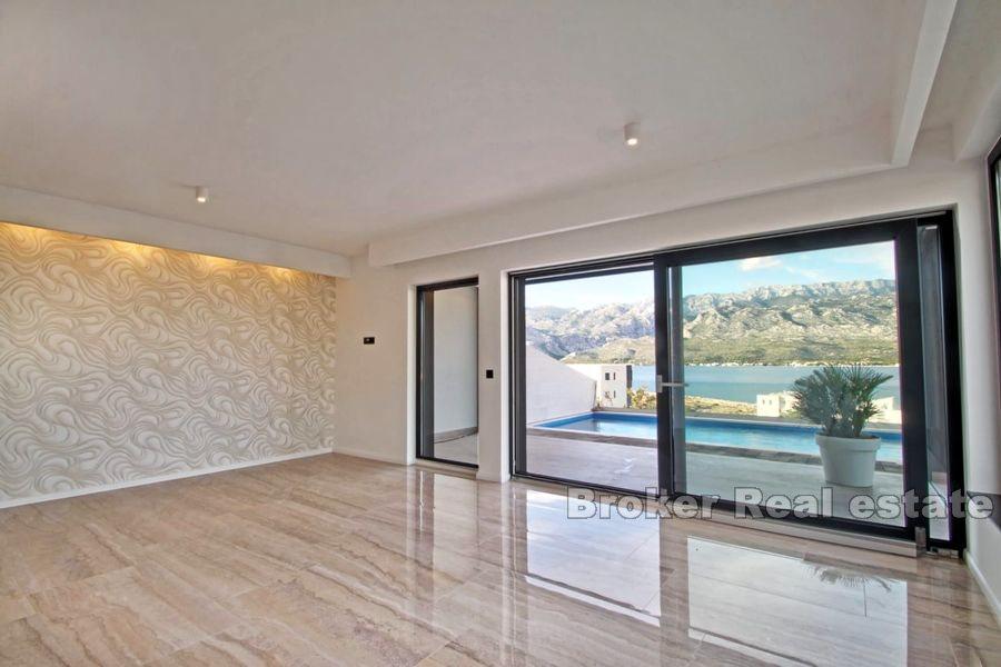 Near Zadar, ground floor apartment with private pool and garden