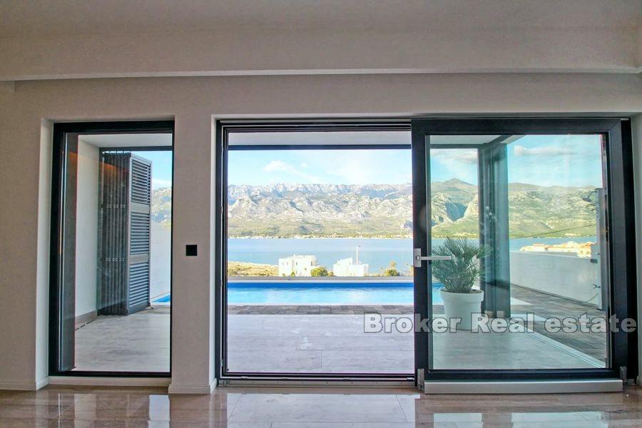 Near Zadar, ground floor apartment with private pool and garden