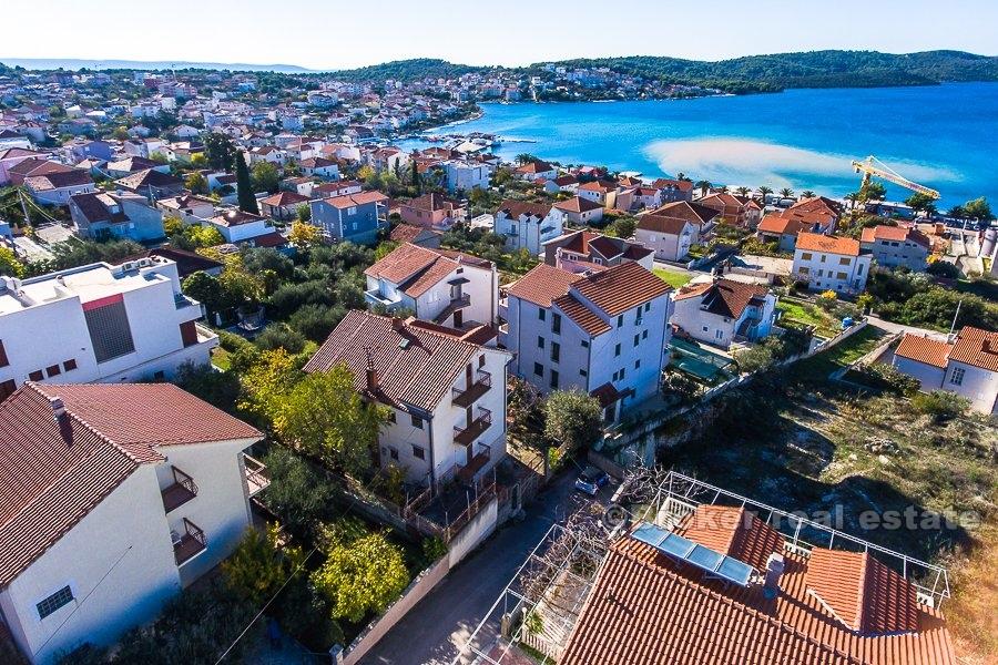 Île de Ciovo, maison à potentiel touristique