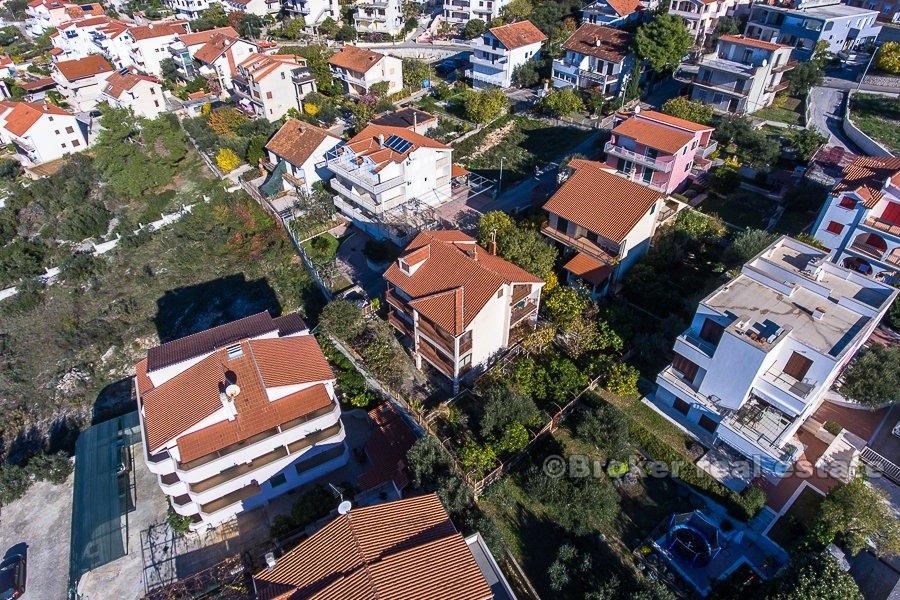 Île de Ciovo, maison à potentiel touristique