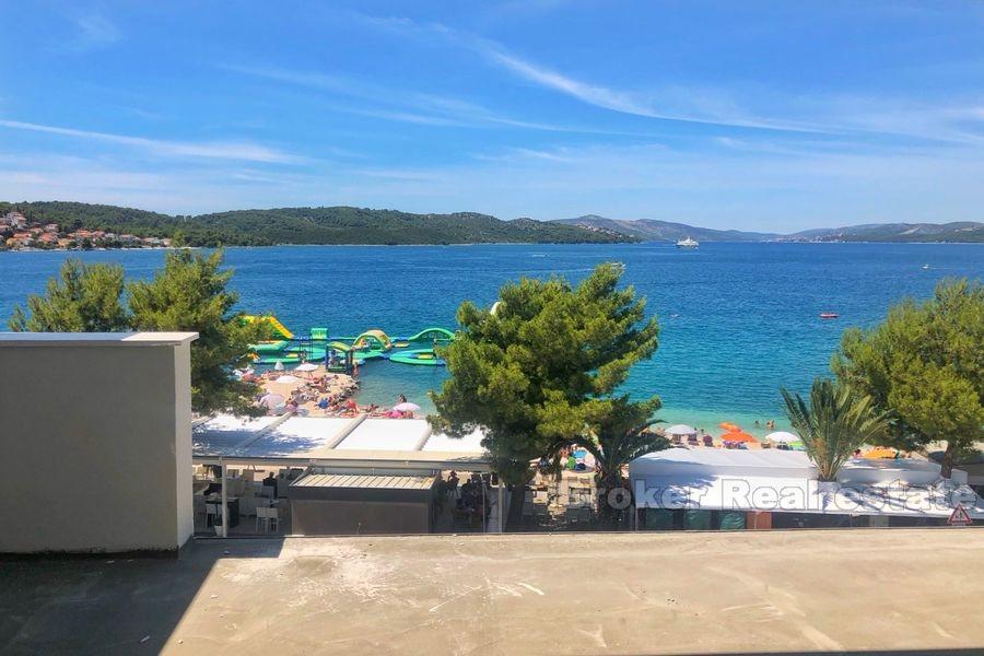 Wyspa Ciovo, niesamowite apartamenty w pierwszym rzędzie do morza