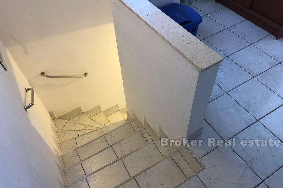 Rogoznica, bliźniak z pięknym widokiem, 25 metrów od plaży