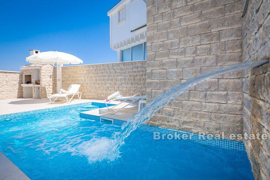 Rogoznica, exceptional property with two villa units