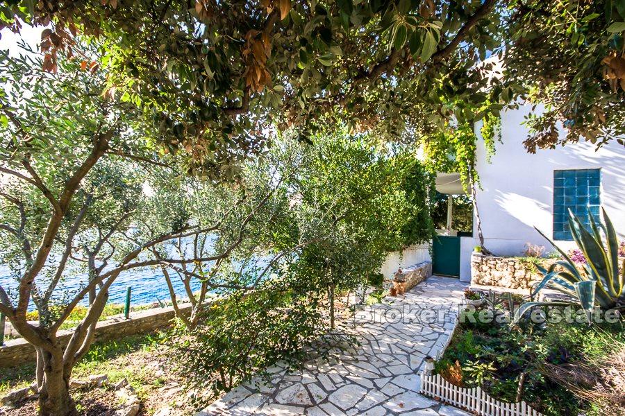 Haus in erster Reihe zum Meer