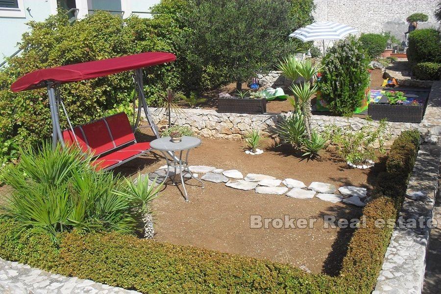 Rogoznica, krásny dom len 30 metrov od mora