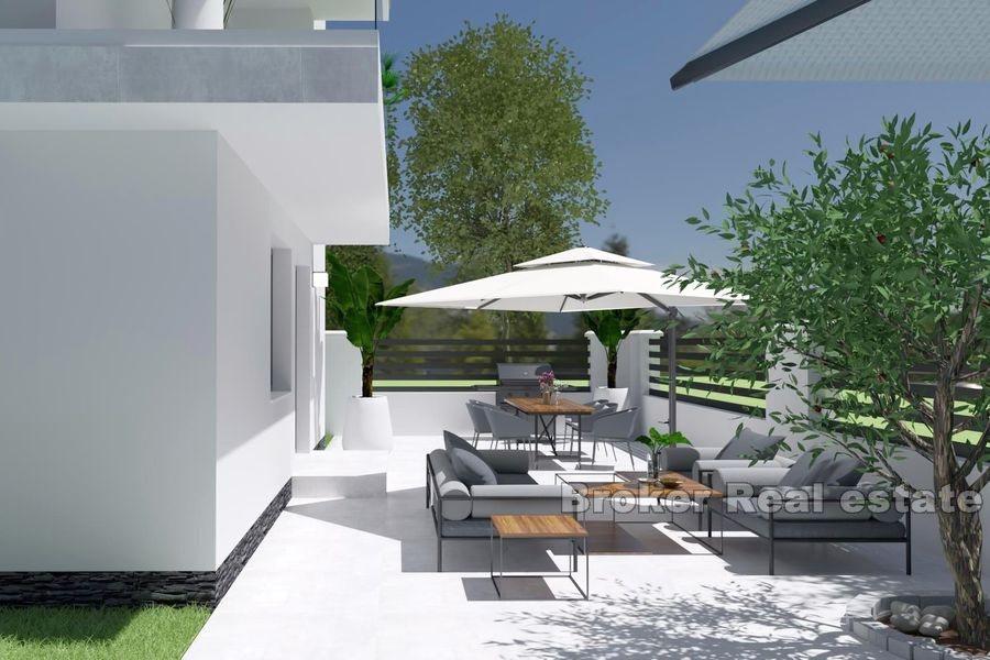 I nærheten av Sibenik, nybygd frittliggende moderne villa