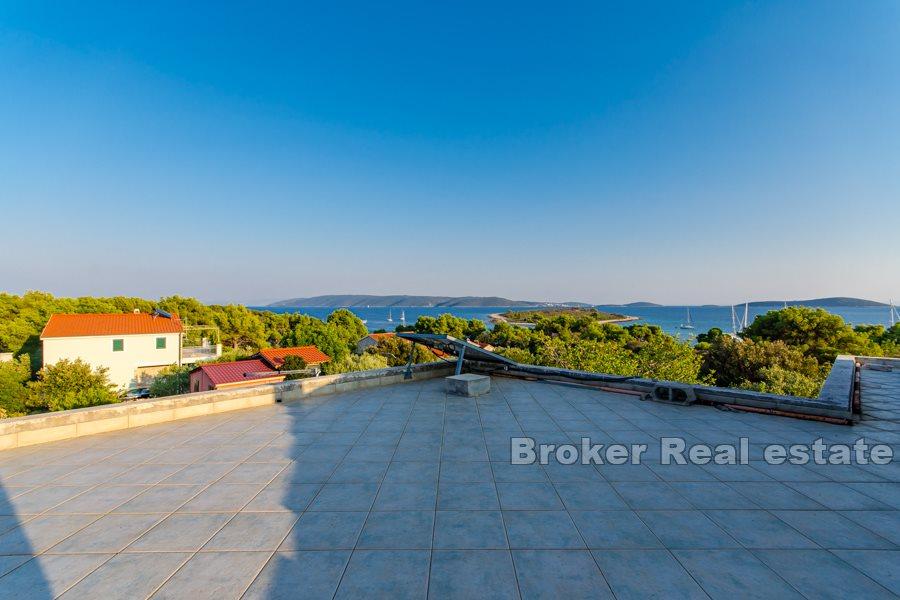 Island of Drvenik - House with sea view