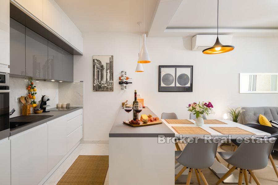 Split, Trstenik - Mieszkanie z dwiema sypialniami