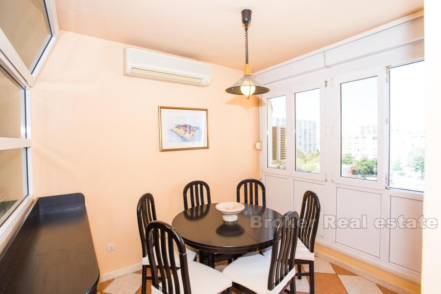 Split, Gripe, two-bedroom apartment