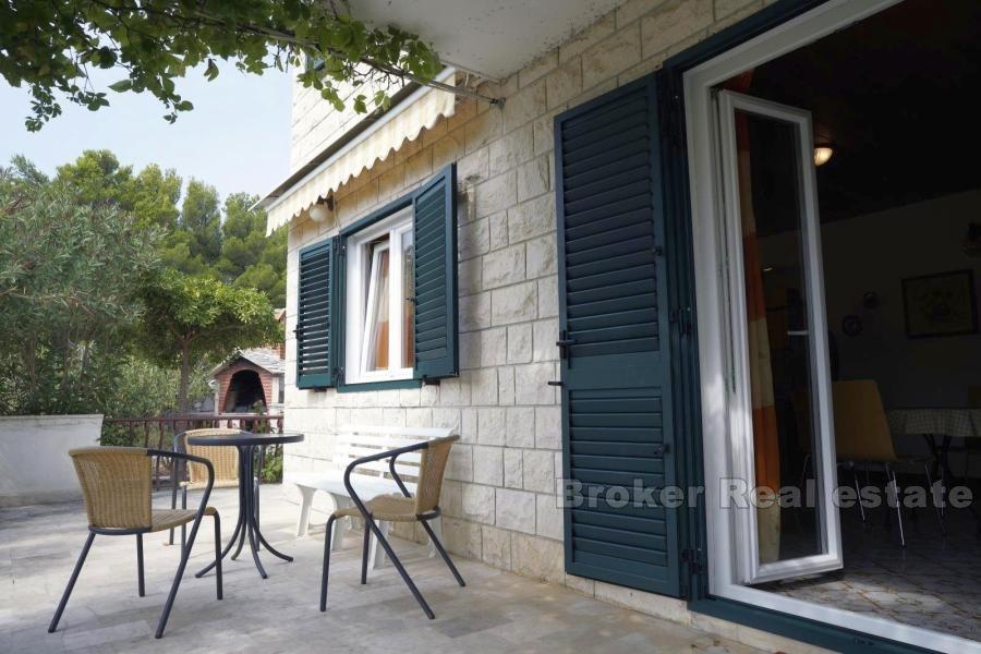 Île de Brac, Bol, maison en pierre