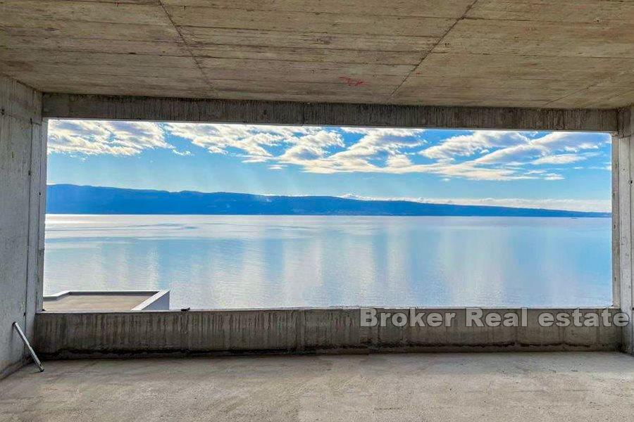 Omis - Villa with pool under construction