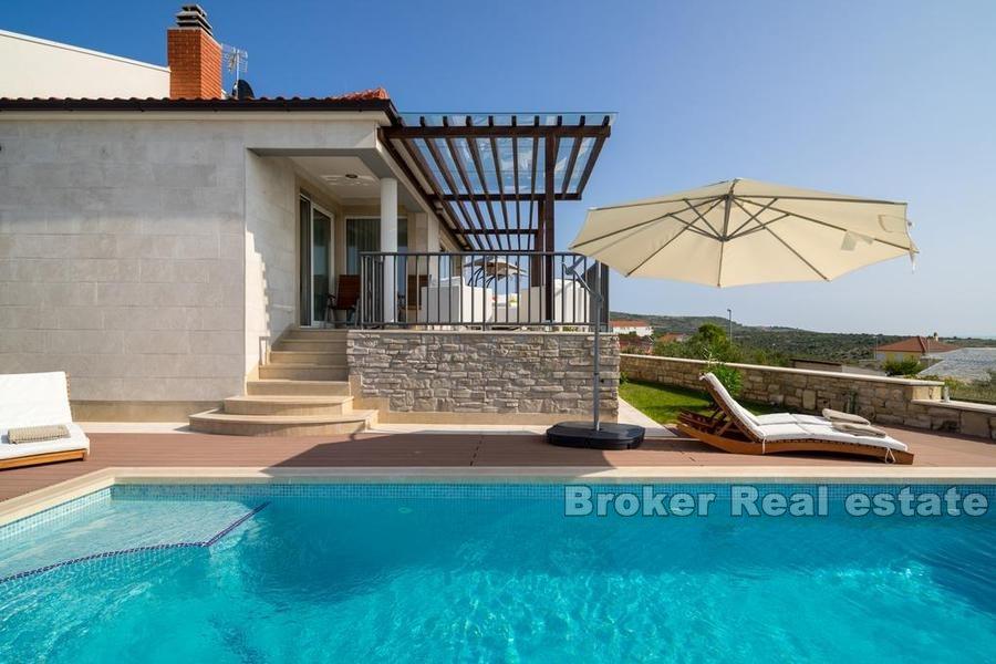 Primosten - Villa con piscina e vista mare