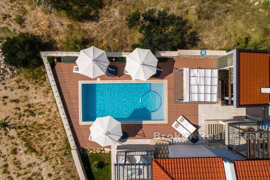 Primosten - Villa with pool and sea view