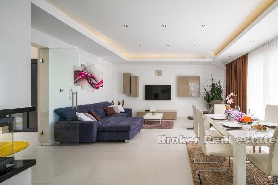 Primosten - Villa with pool and sea view