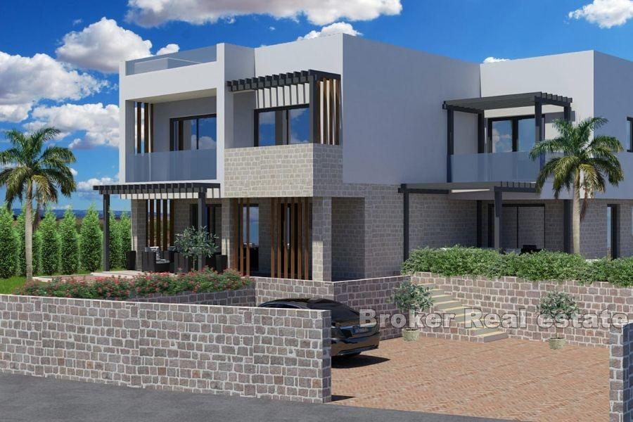 Nedaleko Šibeniku - Dům se střešní terasou a výhledem na moře