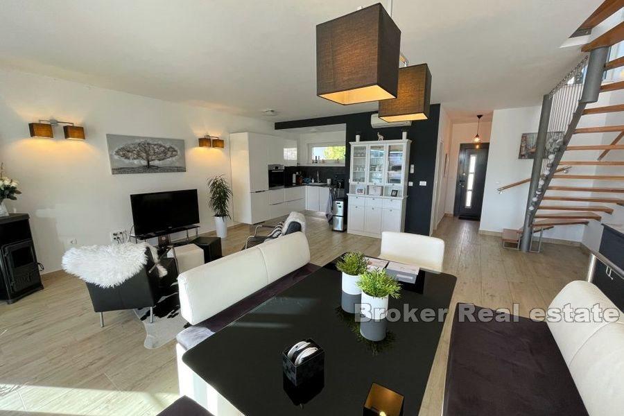 Rogoznica - Husets första rad mot havet