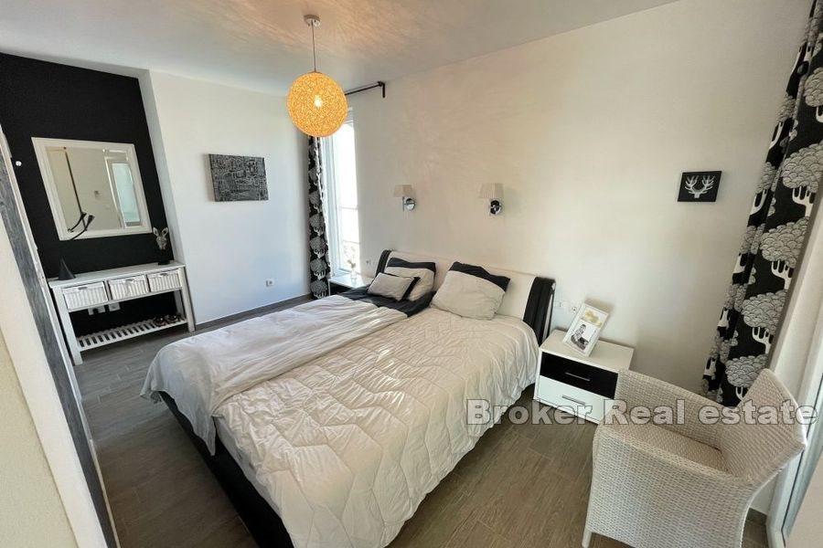 Rogoznica - Husets första rad mot havet