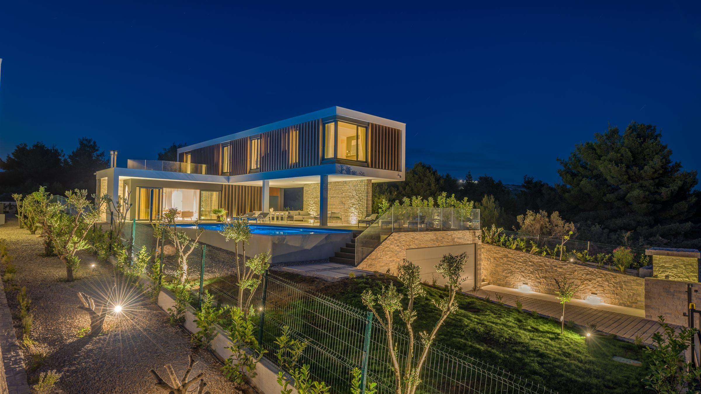 Primošten - Moderná vila s bazénom