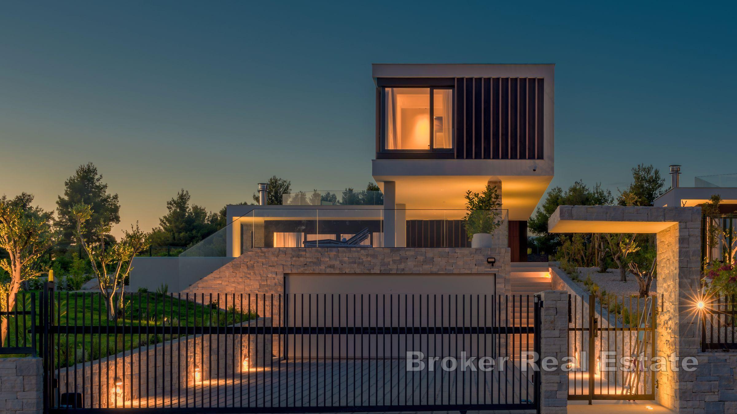 Primošten - Moderná vila s bazénom