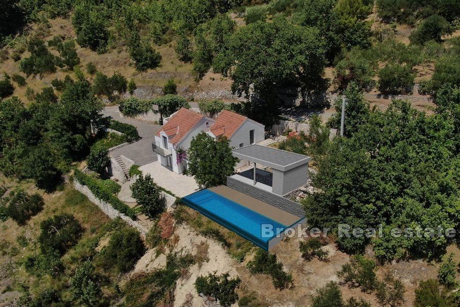 Proche Omis - Maison avec piscine vue mer dégagée