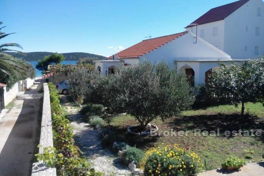 Rogoznica - House 50m from the beach