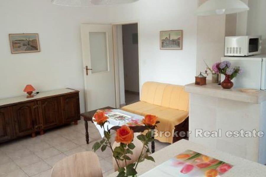 Rogoznica - House 50m from the beach