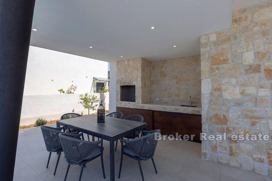 Rogoznica - Piękna willa z pięknym widokiem na morze