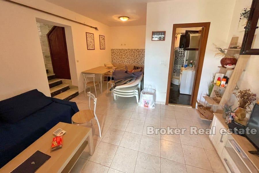 Rogoznica - Mediterranean house in the first row to the sea