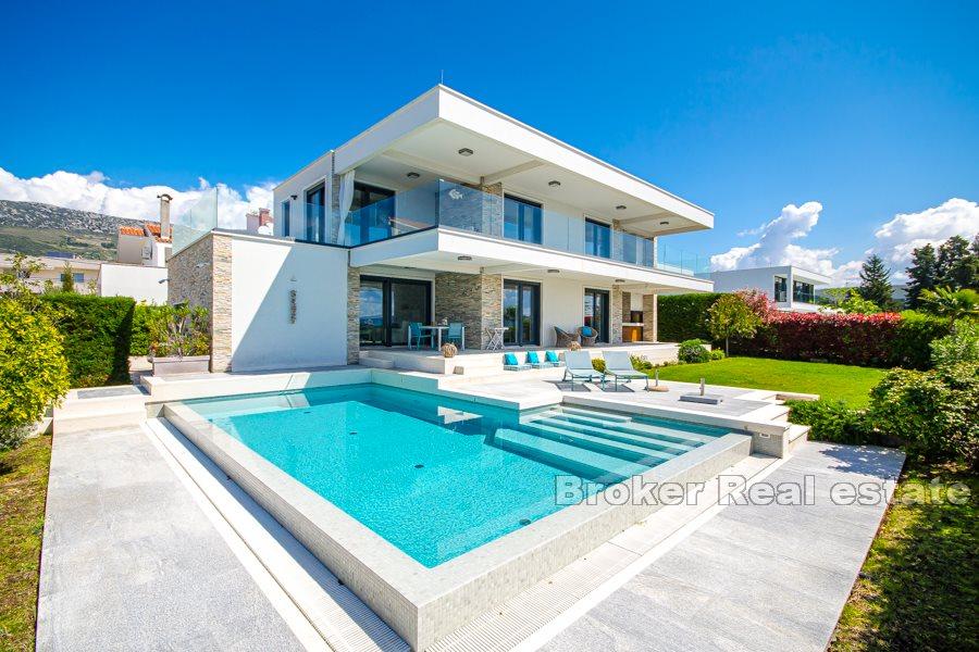 Kastela - Luxury villa by the sea and beaches