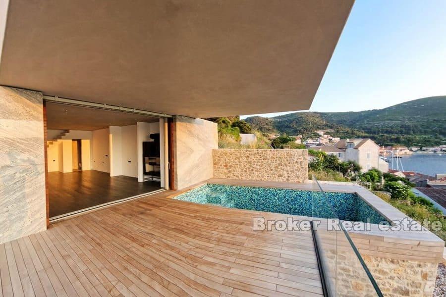 Ostrov Vis - Krásná moderní vila