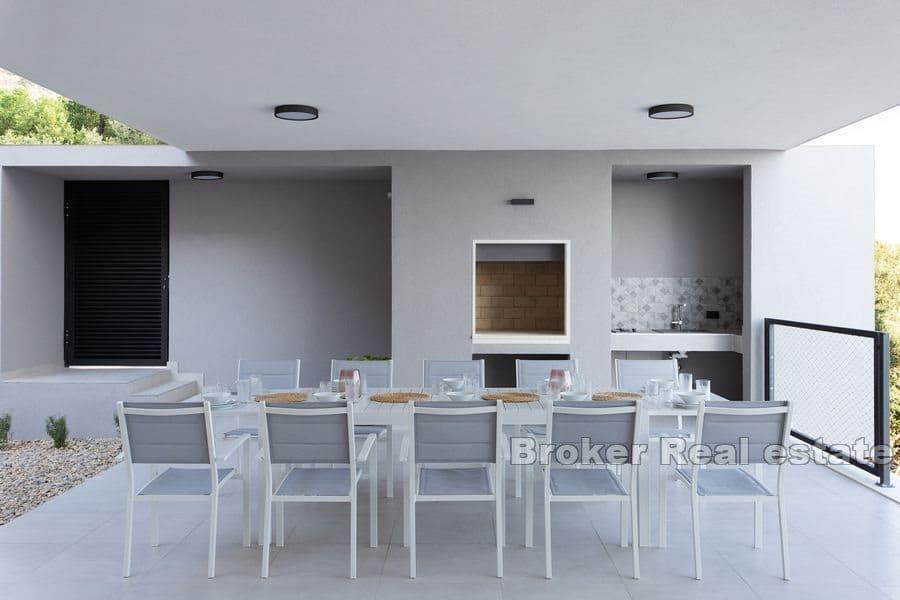 Omiš - Villa moderne avec vue panoramique