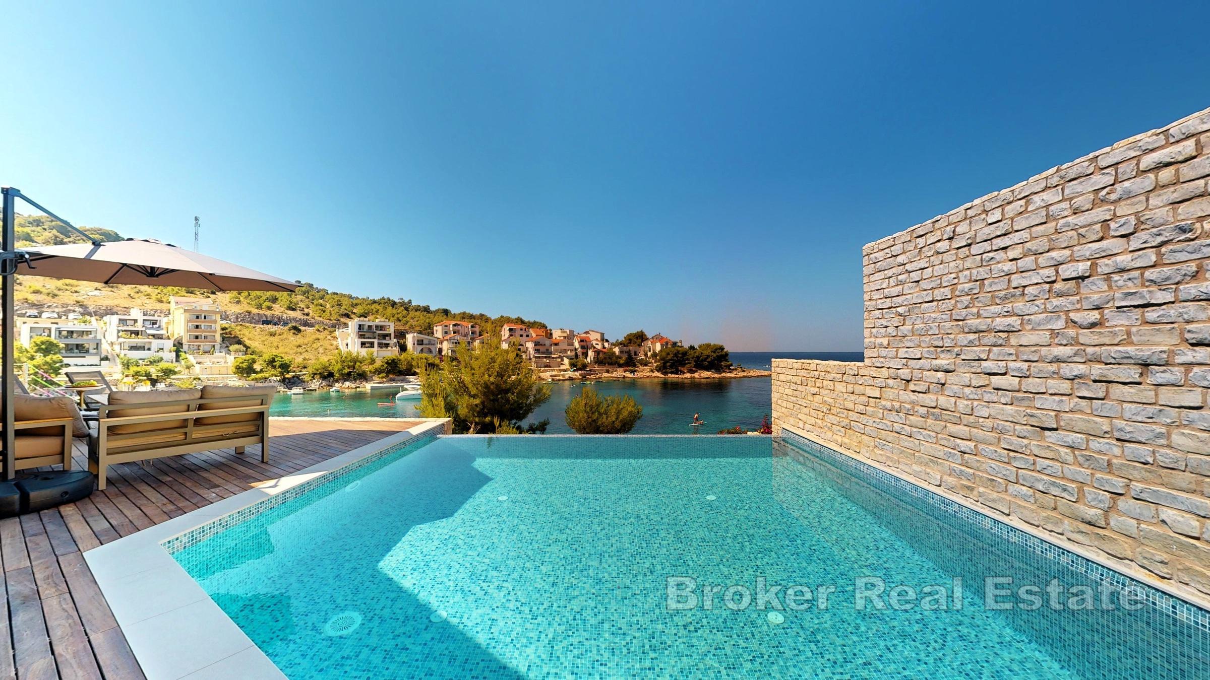 Primošten - Belle villa en bord de mer