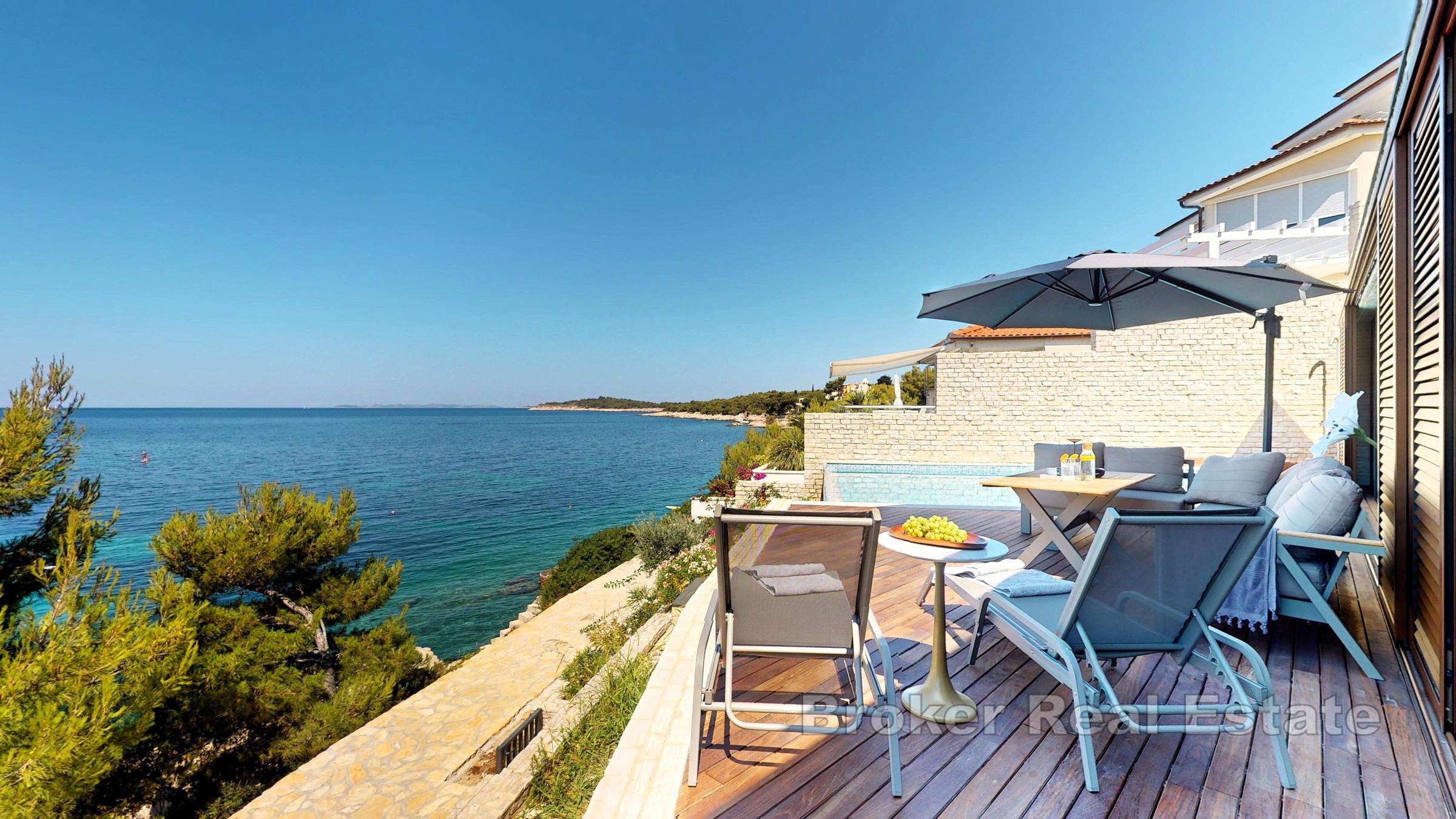 Primošten - Belle villa en bord de mer