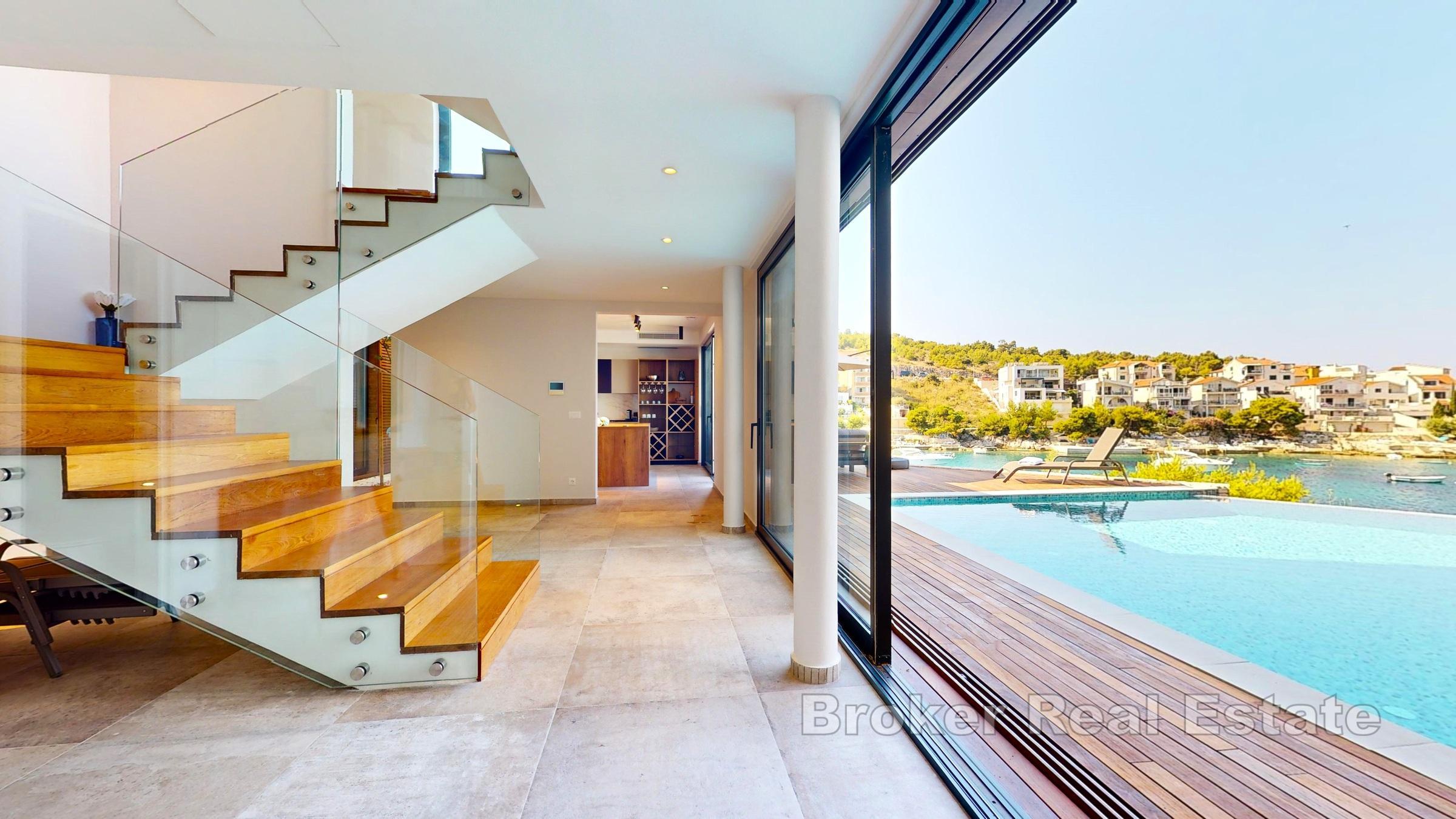 Atraktivní vila s výhledem na moře