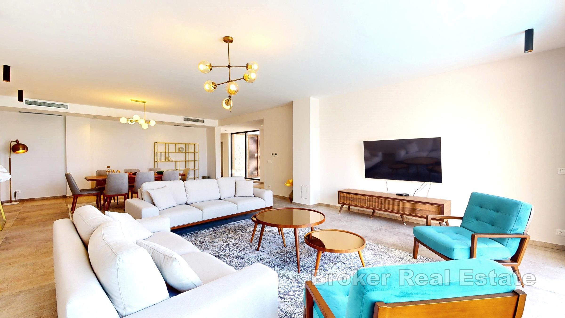 Willa drugi rząd do morza