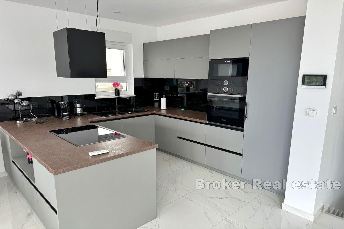 Primošten - Willa z basenem i panoramicznym widokiem