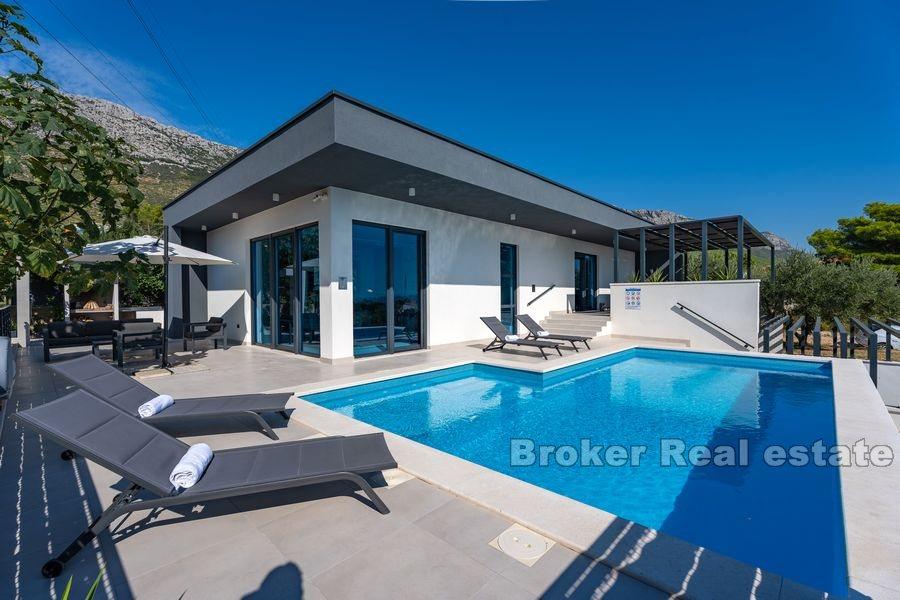 Kaštela - Luksuzna vila s pogledom na more