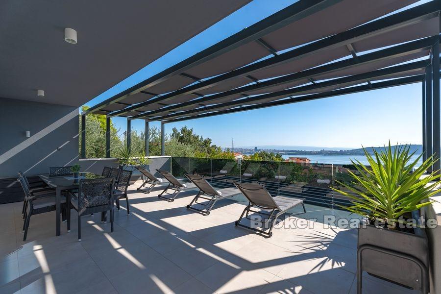 Kaštela - Luksuzna vila s pogledom na more