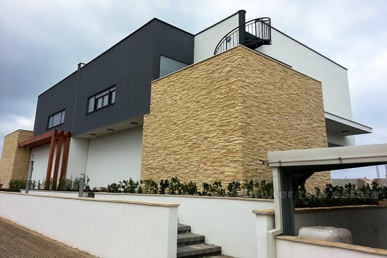 Near Zadar, semi-detached modern villa with swimming pool