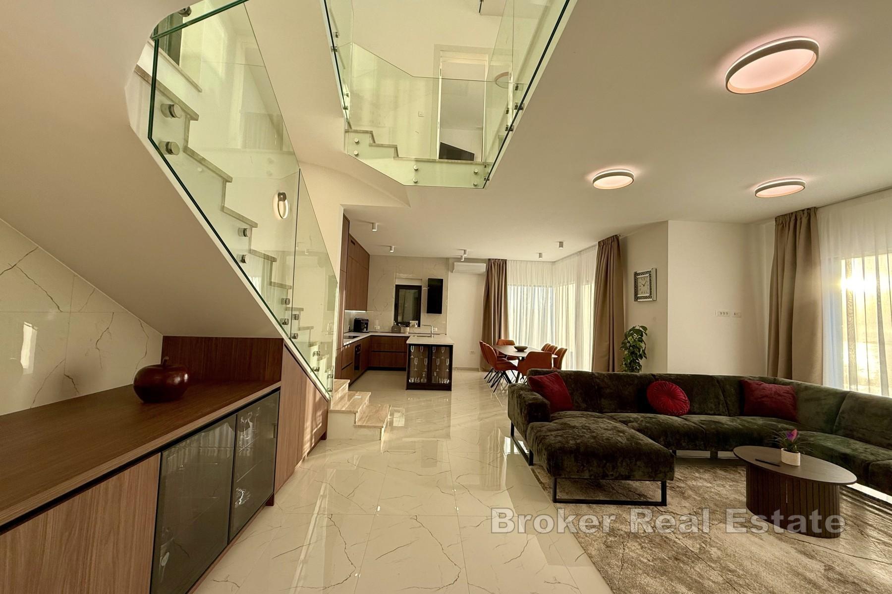 Rogoznica - Villa under bygging med havutsikt