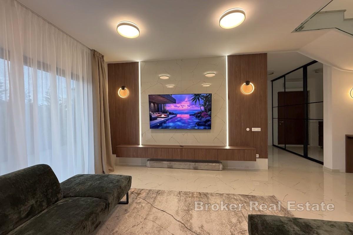 Rogoznica - Villa under bygging med havutsikt