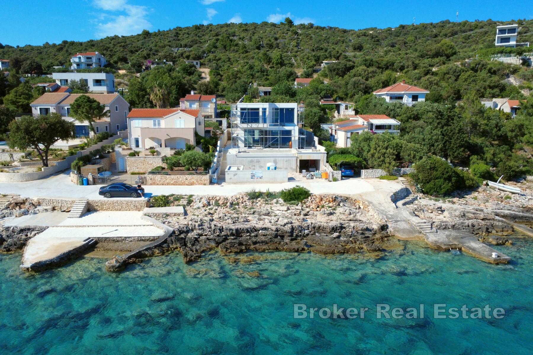 Eine außergewöhnliche Villa mit offenem Meerblick