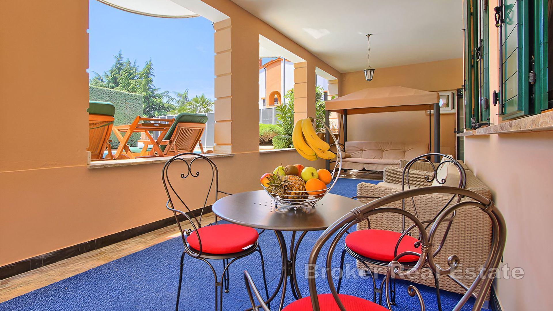 Exklusivt hus med pool