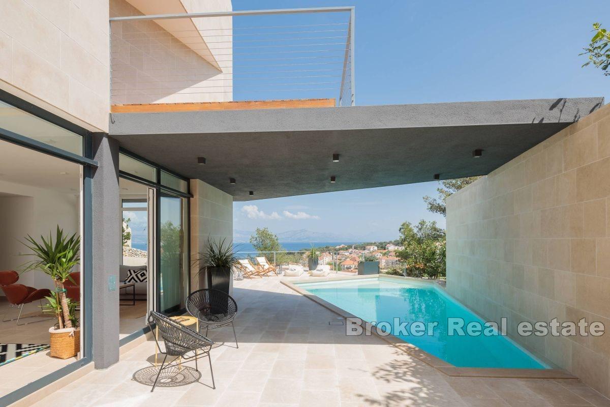 Exklusive Villa in dominanter Lage
