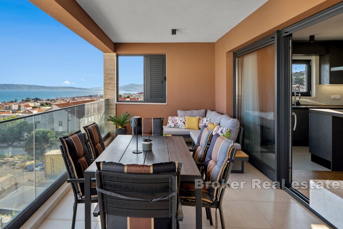 Luxusní penthouse s výhledem na moře