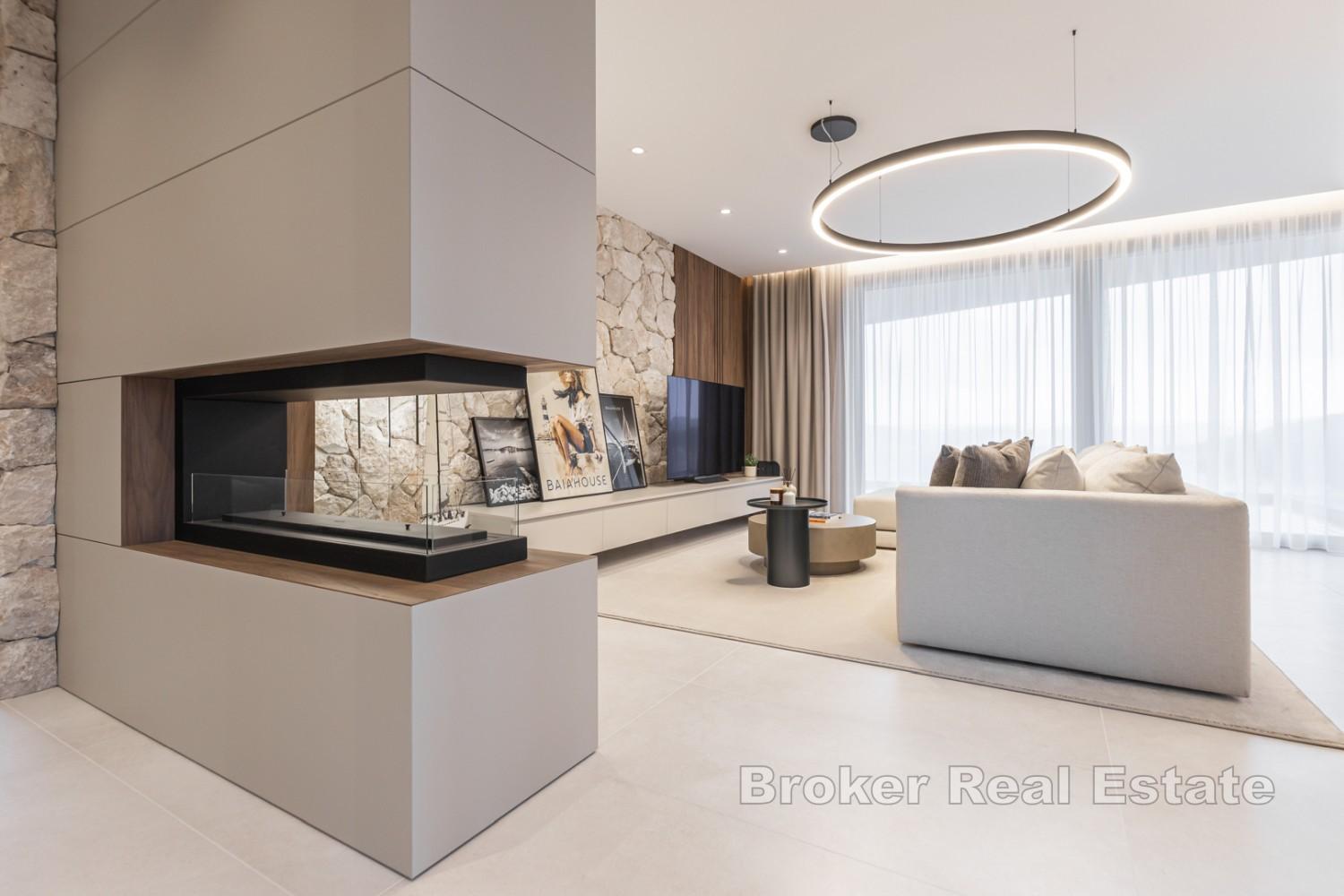 Moderni dvoetažni penthouse na dominantnoj poziciji