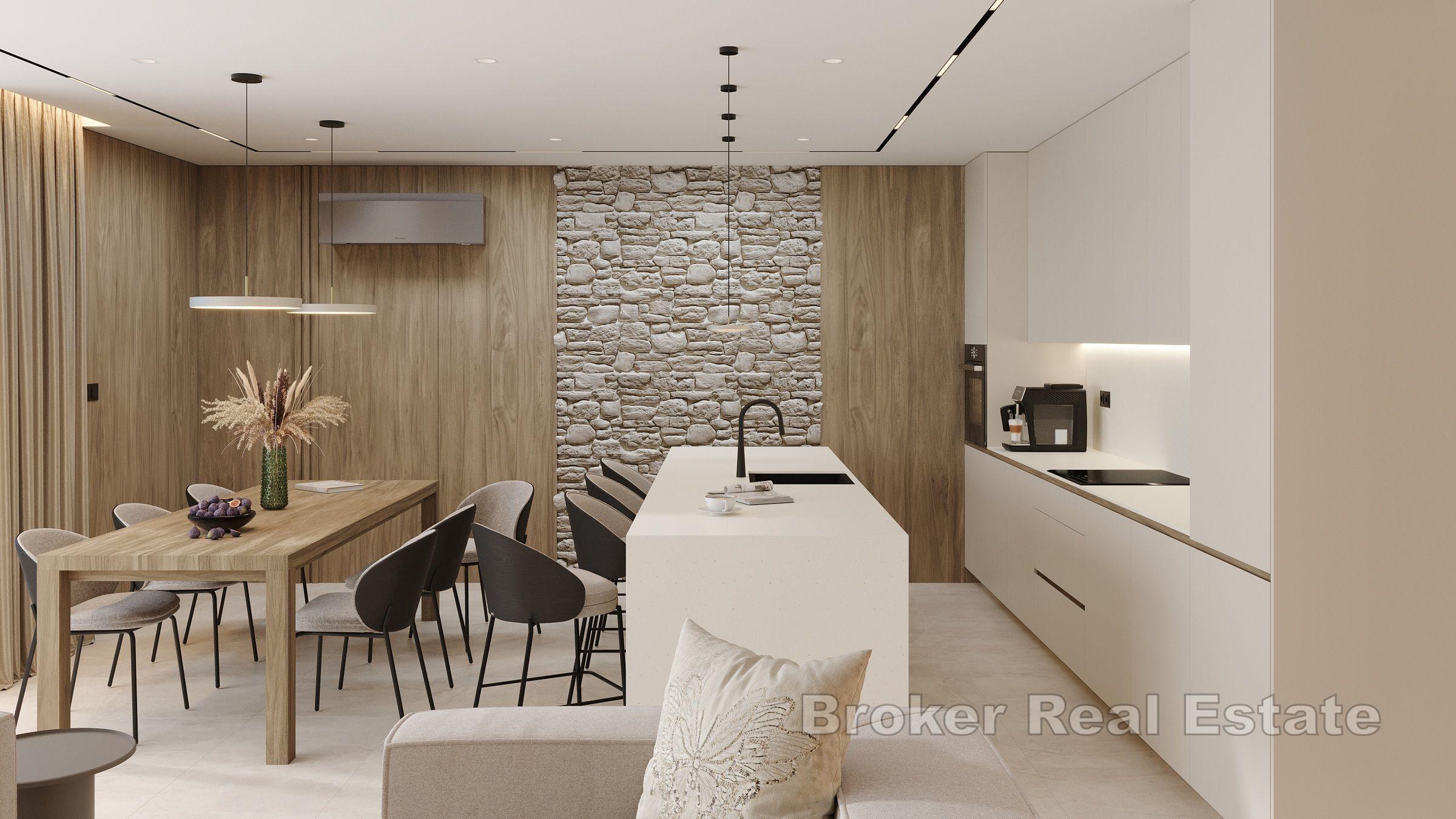 Moderne to-etasjes toppleilighet i en dominerende posisjon