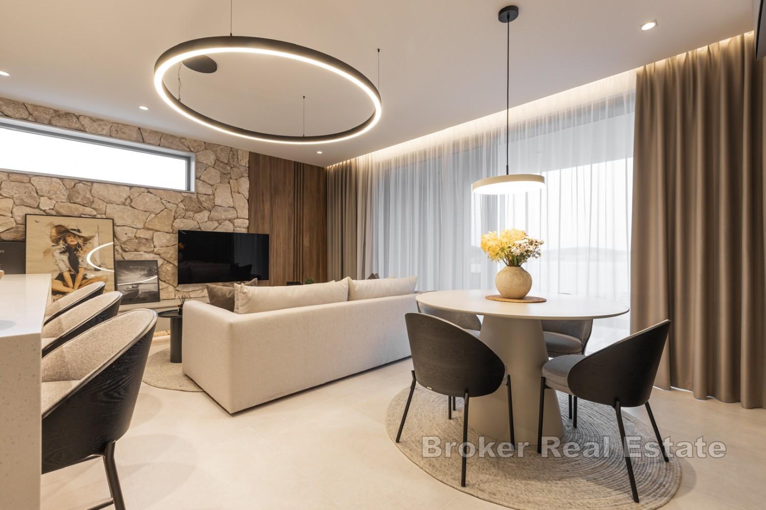 Prestiżowy apartament z panoramicznym widokiem na morze