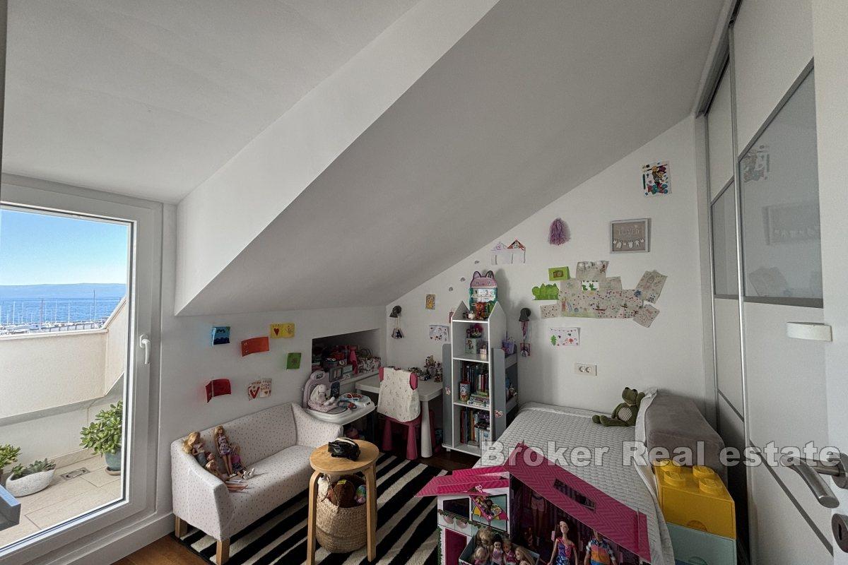 Nowoczesny apartament z dwiema sypialniami w pobliżu centrum miasta